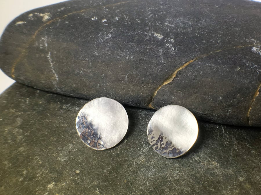 Reflections on the Sea hammered disc stud earrings 