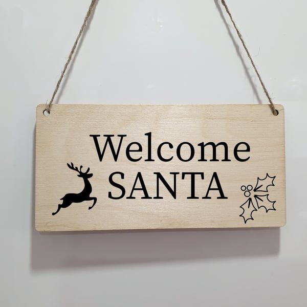 Welcome Santa Plaque Christmas Eve decor Christmas Children's Plaque Reindeer
