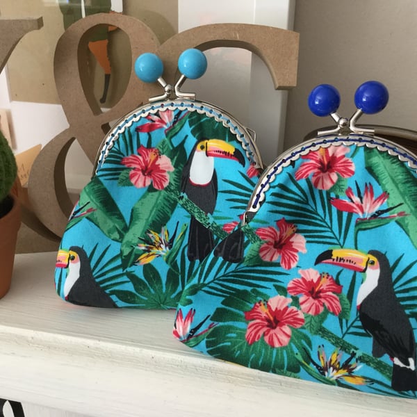 Toucan Fabric Clasp purse