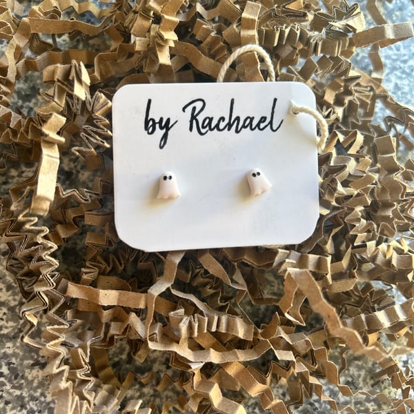 White ghost studs
