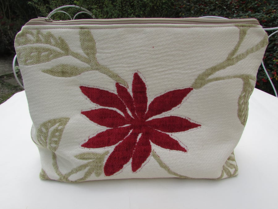 Red flower toiletry bag