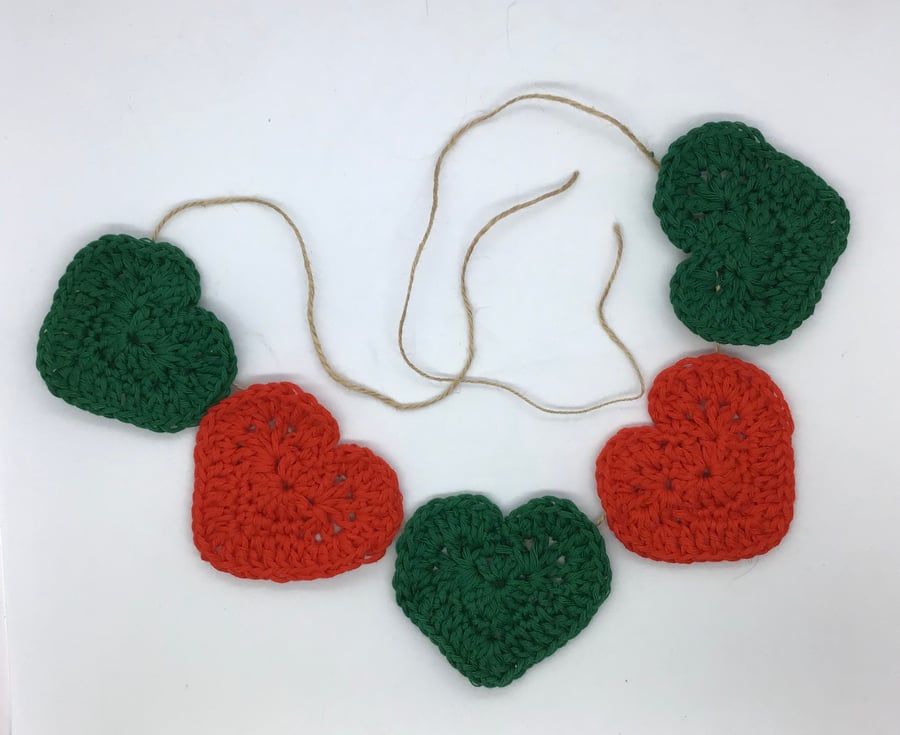 Crochet Heart Bunting 