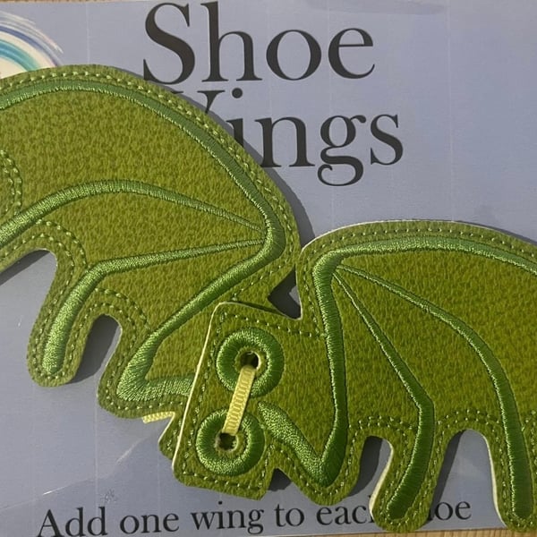 Dragon Wings, Embroidered shoe,boot wings. Light green