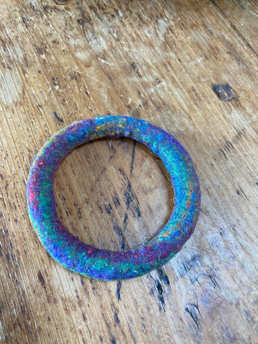 Rainbow Felt Bracelet. (562)