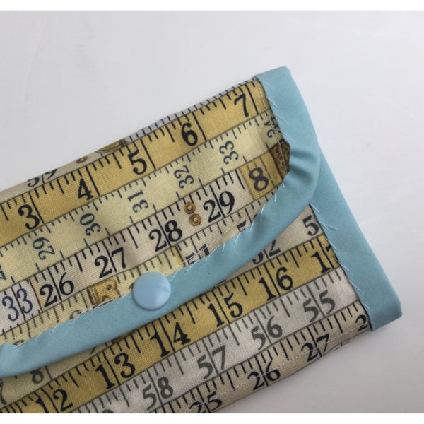 Tape measure fabric pocket sewing tidy