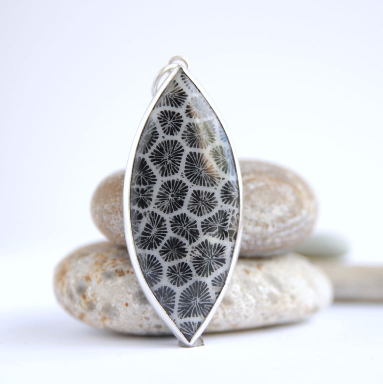 Fossilised coral pendant
