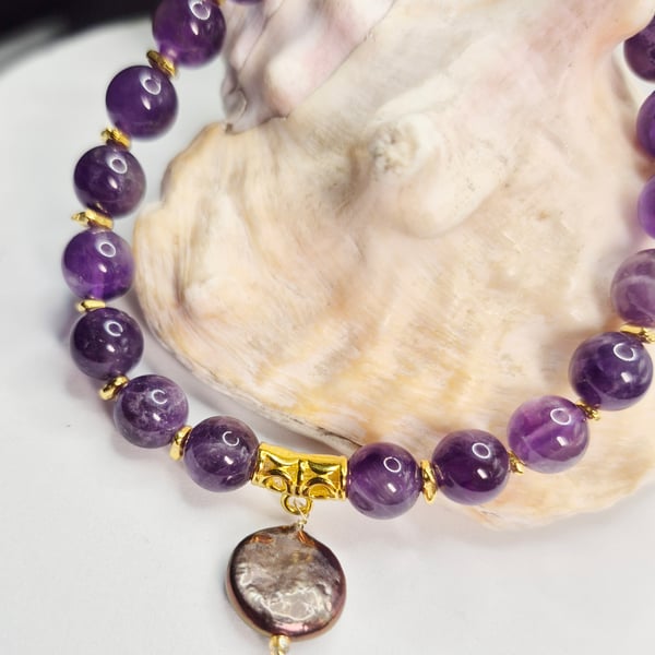 Amethyst & Gold Stretch Bracelet with Metallic Freshwater Coin Pearl