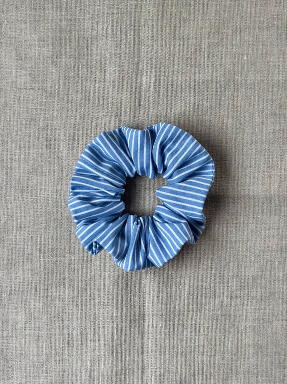 100% cotton blue stripy scrunchie
