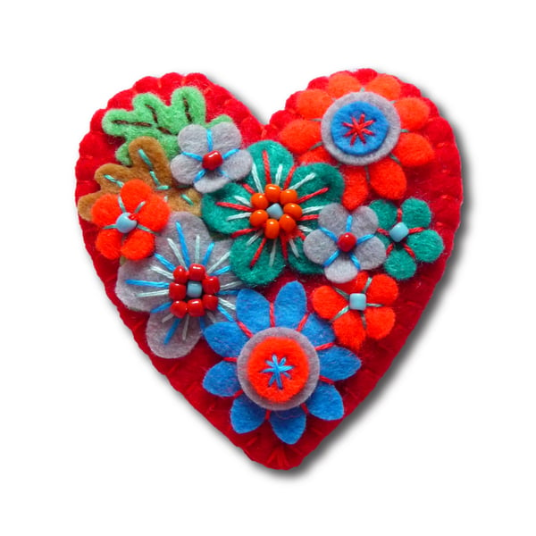 FB073 - Japanese Art Inspired Heart Shape Felt Brooch - Red