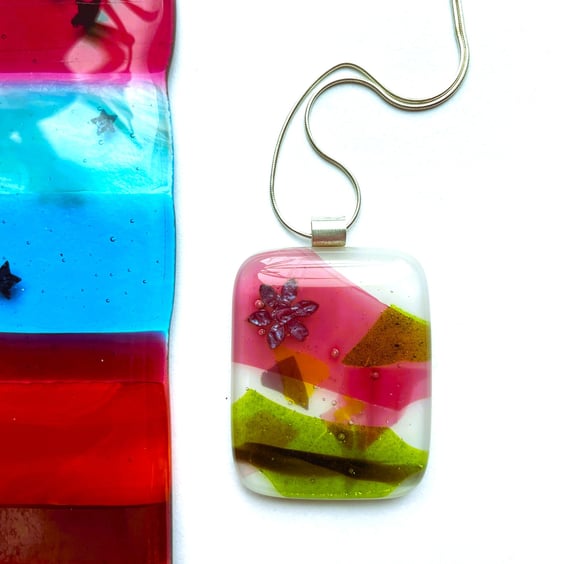 Copper flower glass pendant 