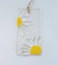 Small daisy suncatcher, token gift, fused glass, glass art, birthday gift, glass