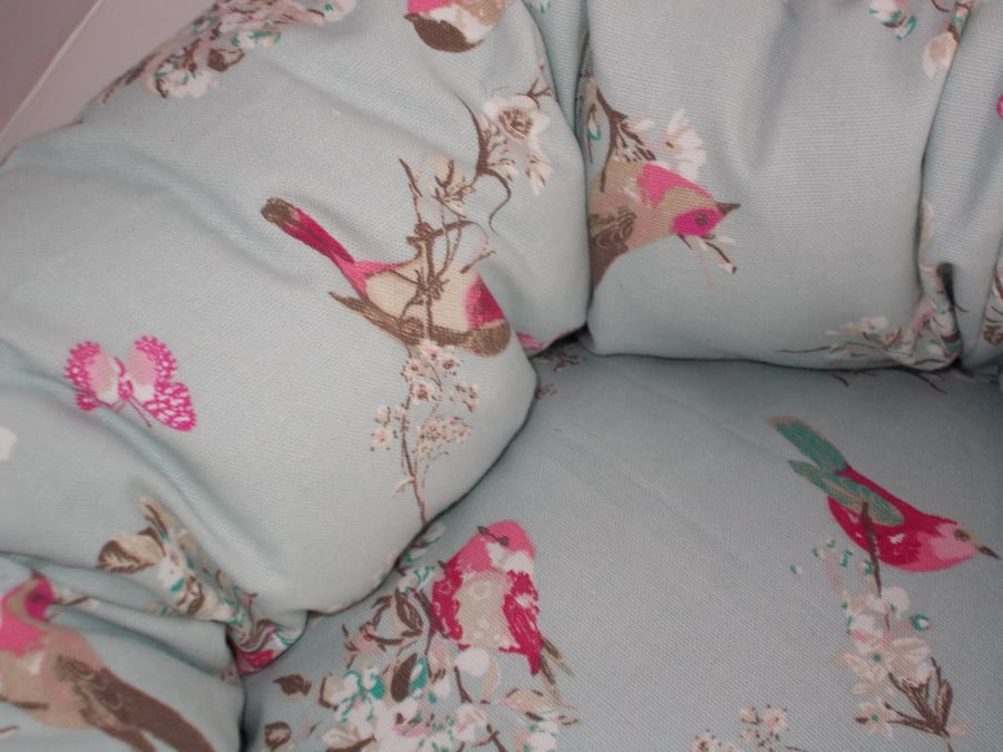 Lovely soft cat or dog bed.