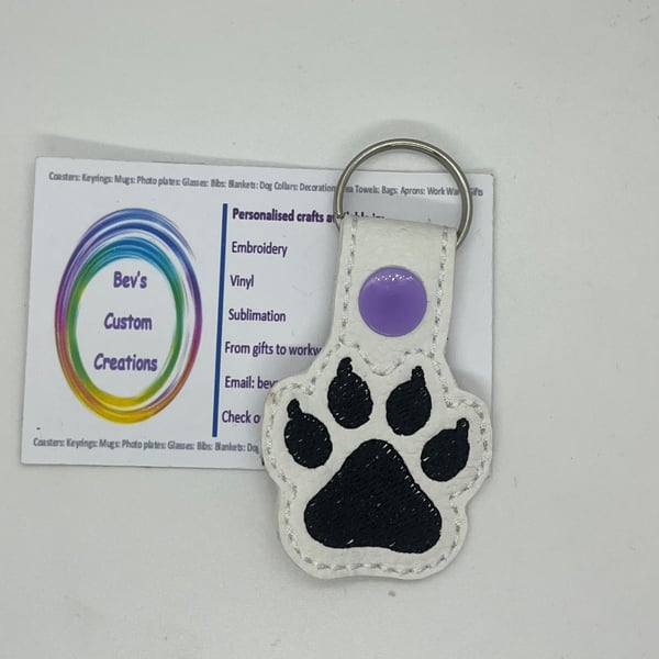 Embroidered Paw Keyring 