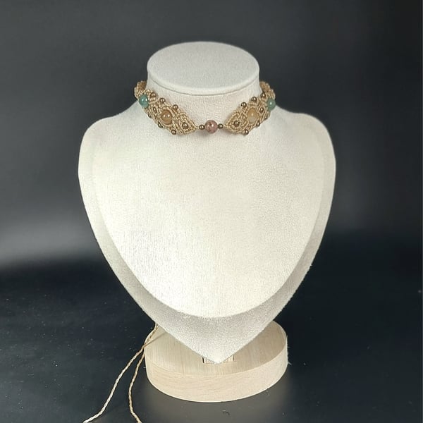 Pale Gold Choker with Agate beads