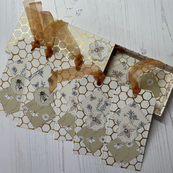 Bees - Tell the Bees Drawer Box & Tags by Carolee Crafts PB2 - 0009