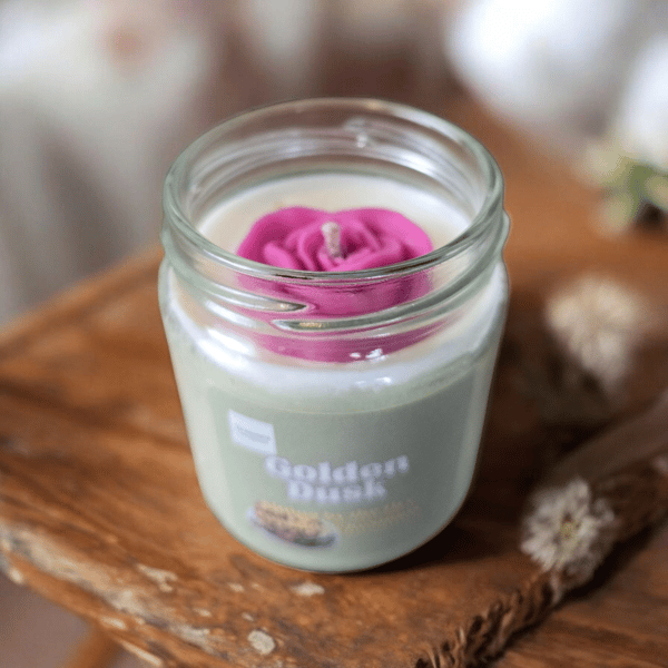 Golden Dusk Flowertop Candle 171 g