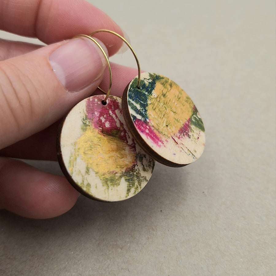 Hooped printed wooden dangly gold plated earrings