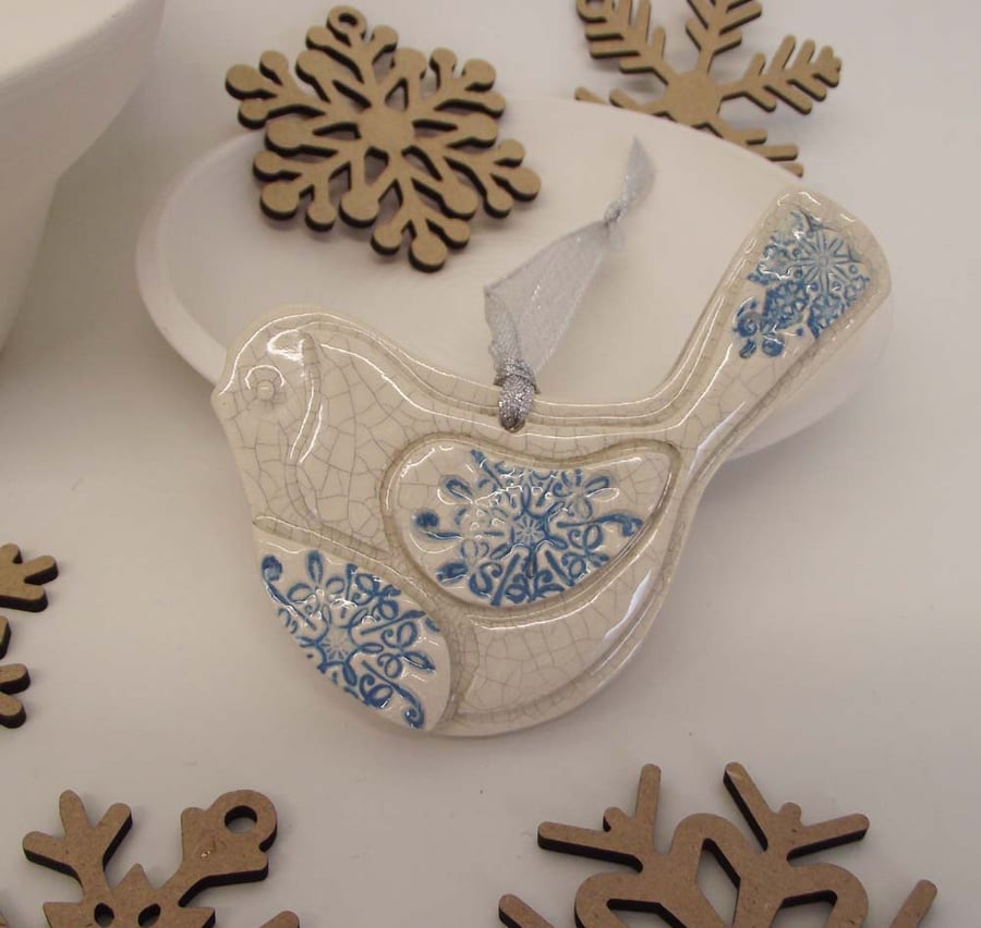 Frosty Robin ceramic bird Christmas decoration