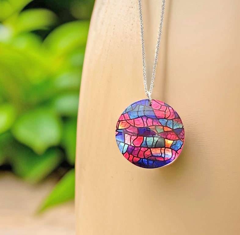 Pendant necklace magenta blue abstract 32mm round disc, handmade jewellery (821)