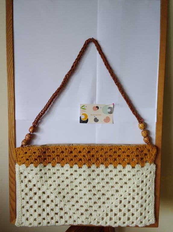 Crochet shoulder bag