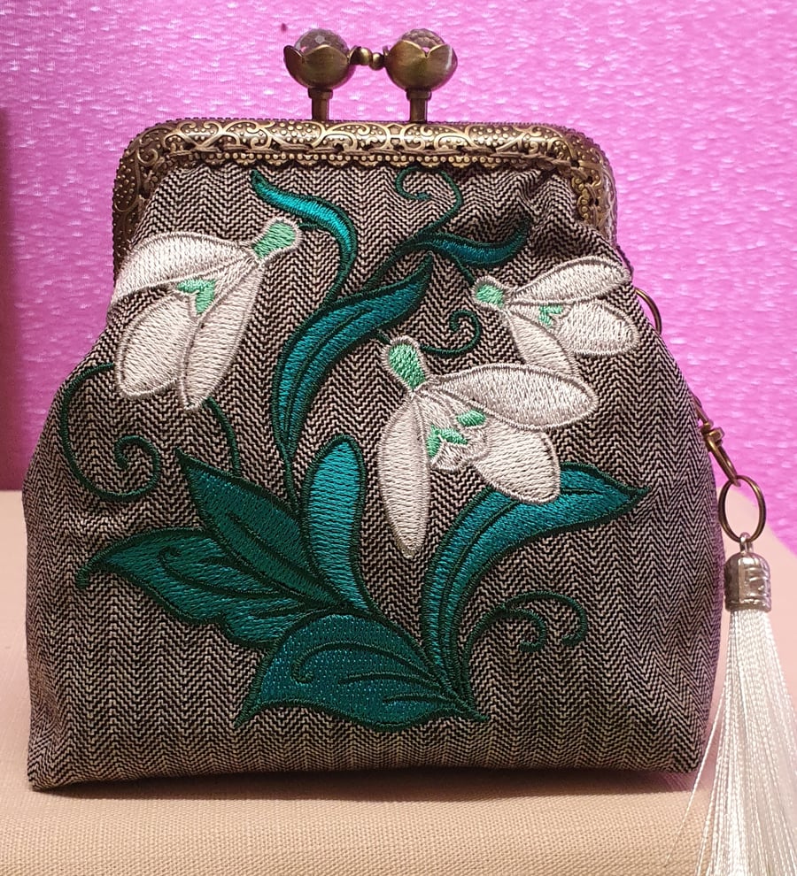 Whimsical snowdrops design purse