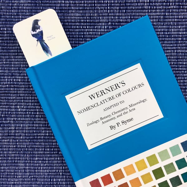 Magpie bookmark (smooth card)