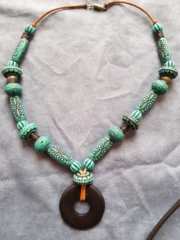 Hand crafted, chunky, turquoise blue and black, tribal style, screw clasp, Neckl