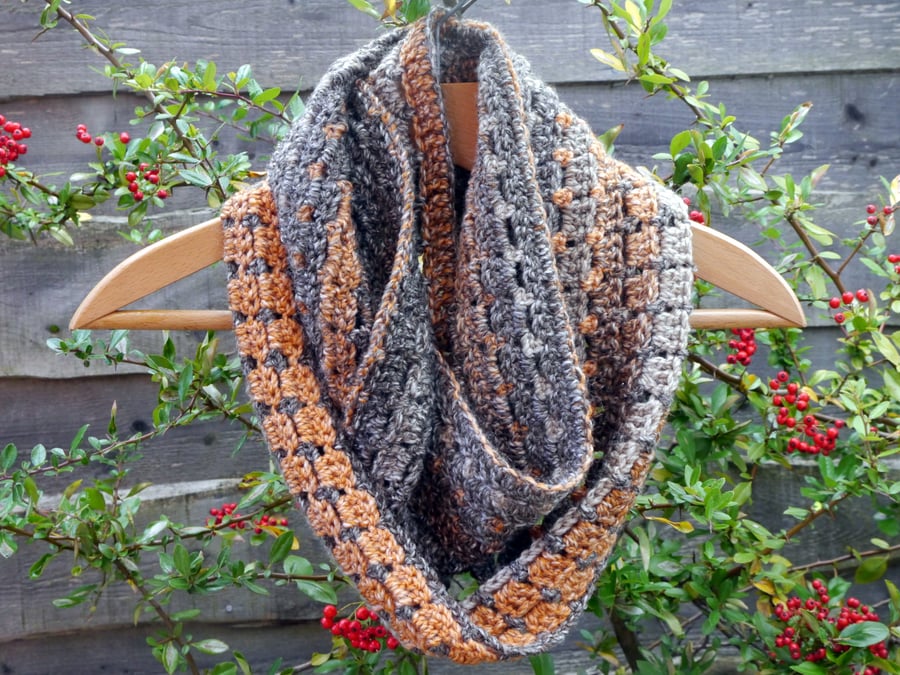 Crochet Infinity Scarf