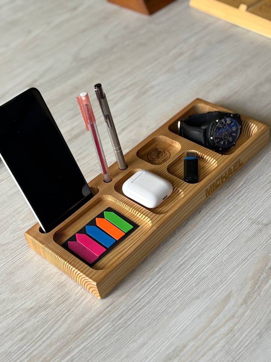 Personalised Wooden Desk Organiser – Custom Name, Phone Stand & Pen Holder Gift