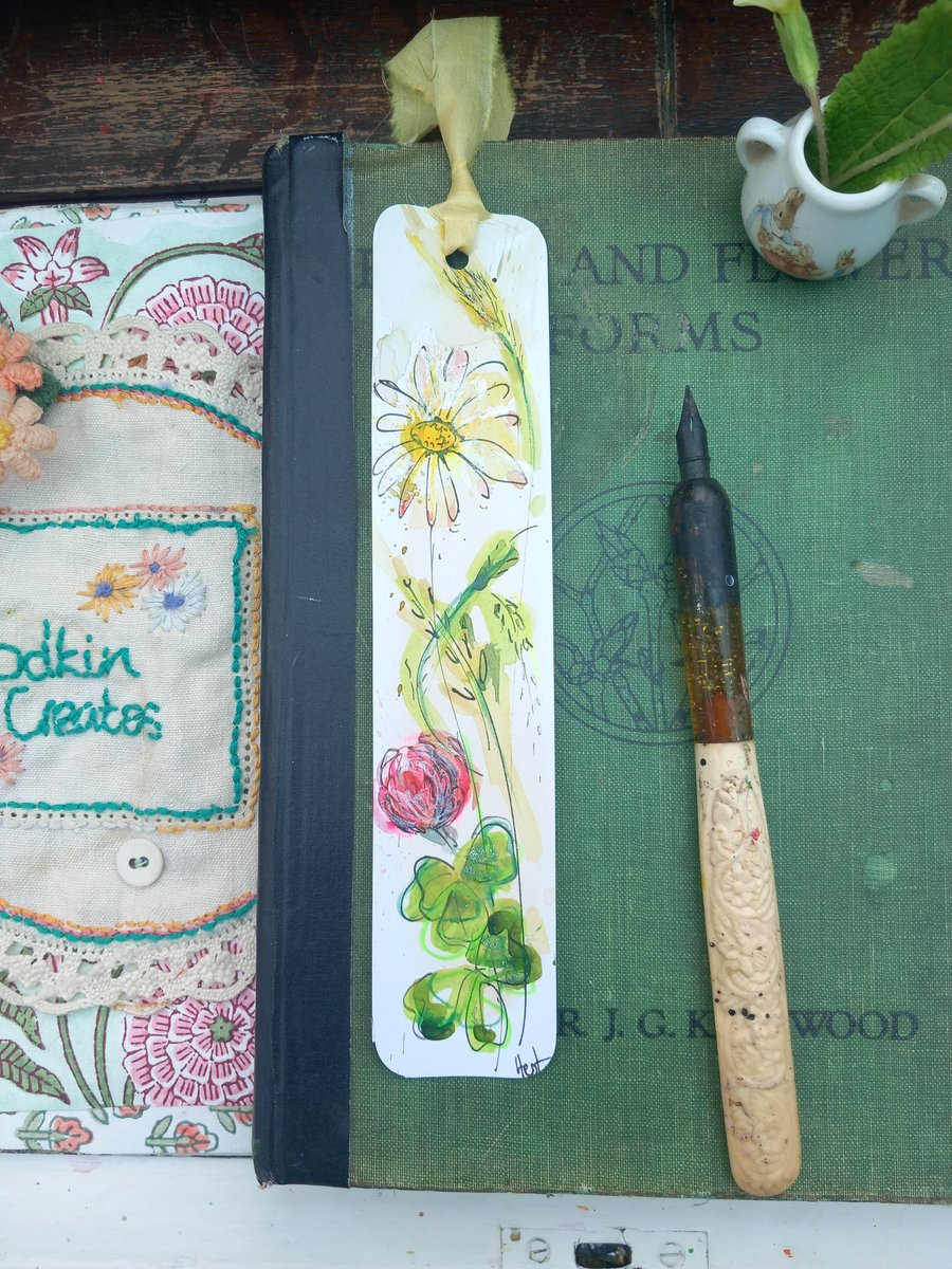 Wild flowers.  A gift for a book or nature lover. Handmade Bookmark 