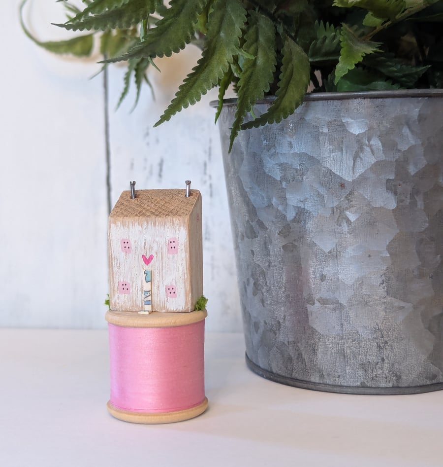 Vintage Bobbin and Handmade Tiny Oak Home Decor 