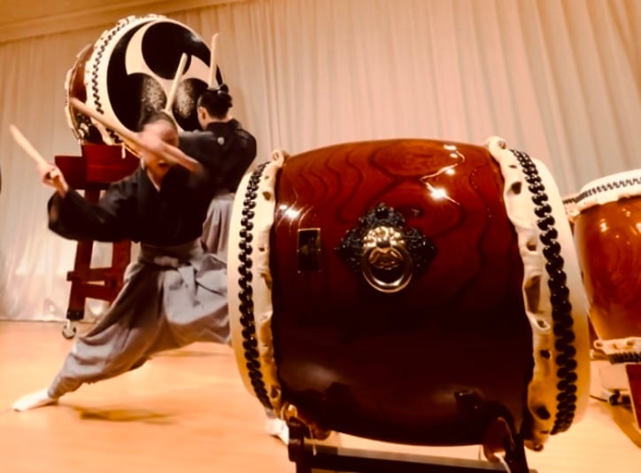 和太鼓 伝統的な和楽器 日本が誇る伝統楽器『和太鼓』