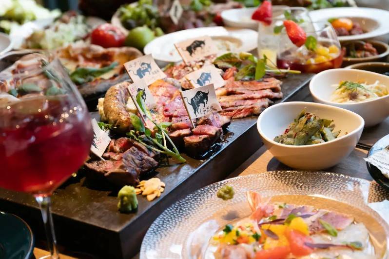 黒毛和牛バル 529 ミートボックス 宮通本店 - テンポススター