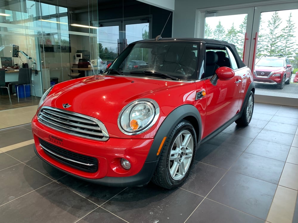 Mini Convertible 2015 usagé à vendre (9425C) | Nissan de Granby