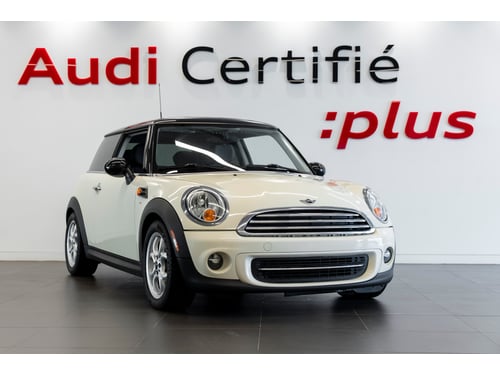 Mini Cooper Base (M6) 2012