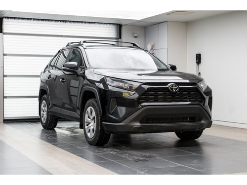 Toyota RAV4 LE LE 2021