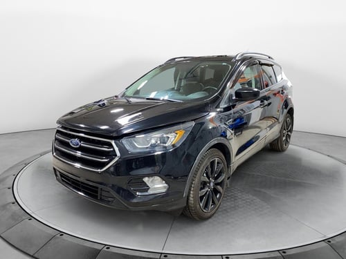 Ford Escape SE, toit pano, gps 2017