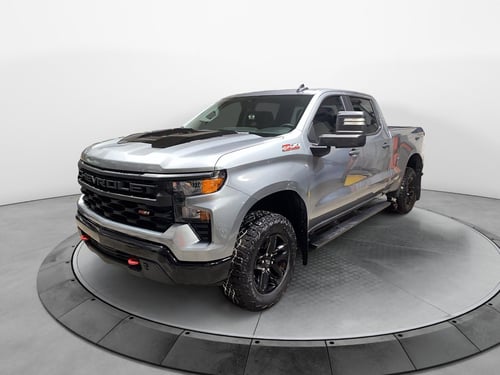 Chevrolet Silverado 1500 Custom Trail Boss 2023