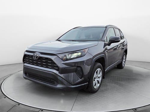 Toyota Rav4 LE 2021