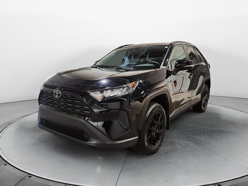 Toyota Rav4 LE 2021