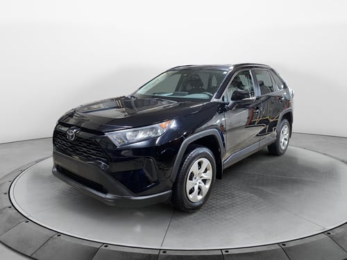 Toyota Rav4 LE 2021