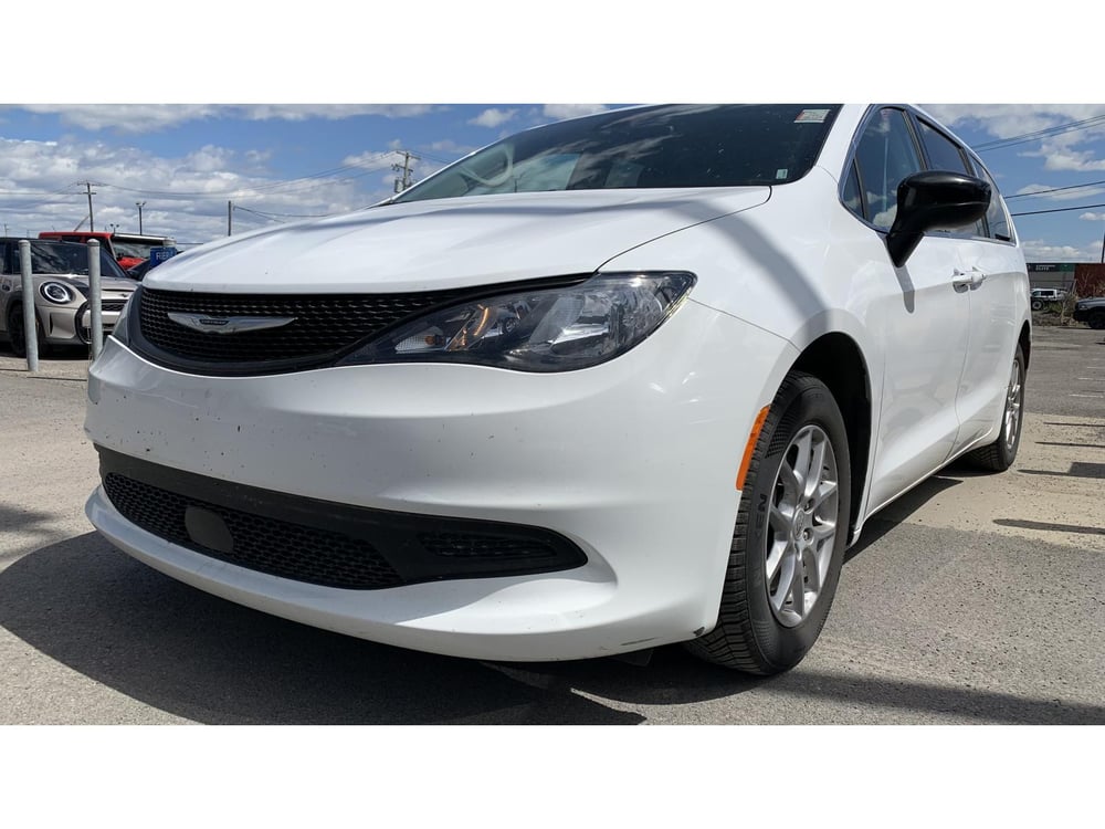 Chrysler Grand Caravan 2024 usagé à vendre (3161)