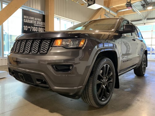 Jeep Grand Cherokee Laredo Altitude 2021