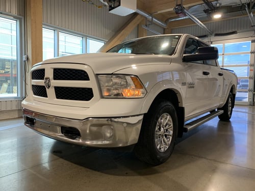 RAM 1500 SLT 2017