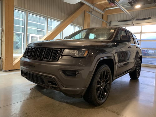 Jeep Grand Cherokee Altitude 2021