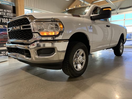 RAM 2500 Tradesman 2024