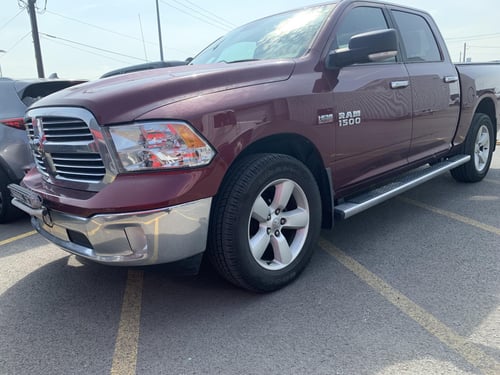 RAM 1500 SLT 2017