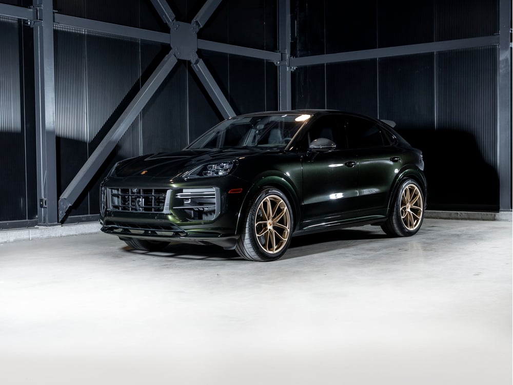 Porsche Cayenne 2024 used for sale (24338)