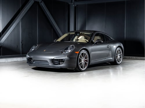 Porsche 911 2012 Porsche 911 Carrera S - PDK 2012