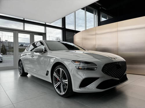 Genesis G70 3.3T Sport 2025